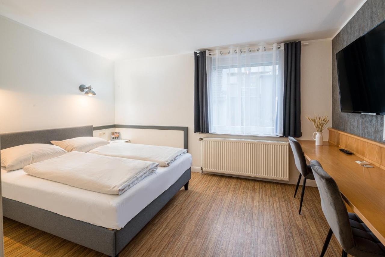 Schaefers Hotel, Self-Check-In, Cafe Und Baecker Am Hotel Vechta Exterior foto